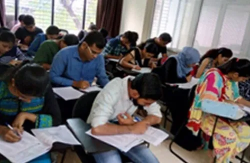 The Importance of Commerce Coaching for Class 11 and 12 Students